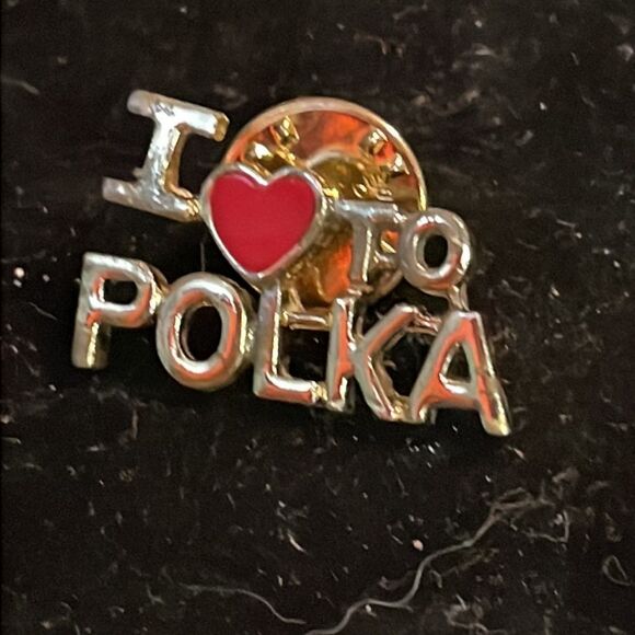 Vintage-1970s-gold tone & red enamel “I love to Polka” hat/lapel pin/tie tack - Picture 6 of 11